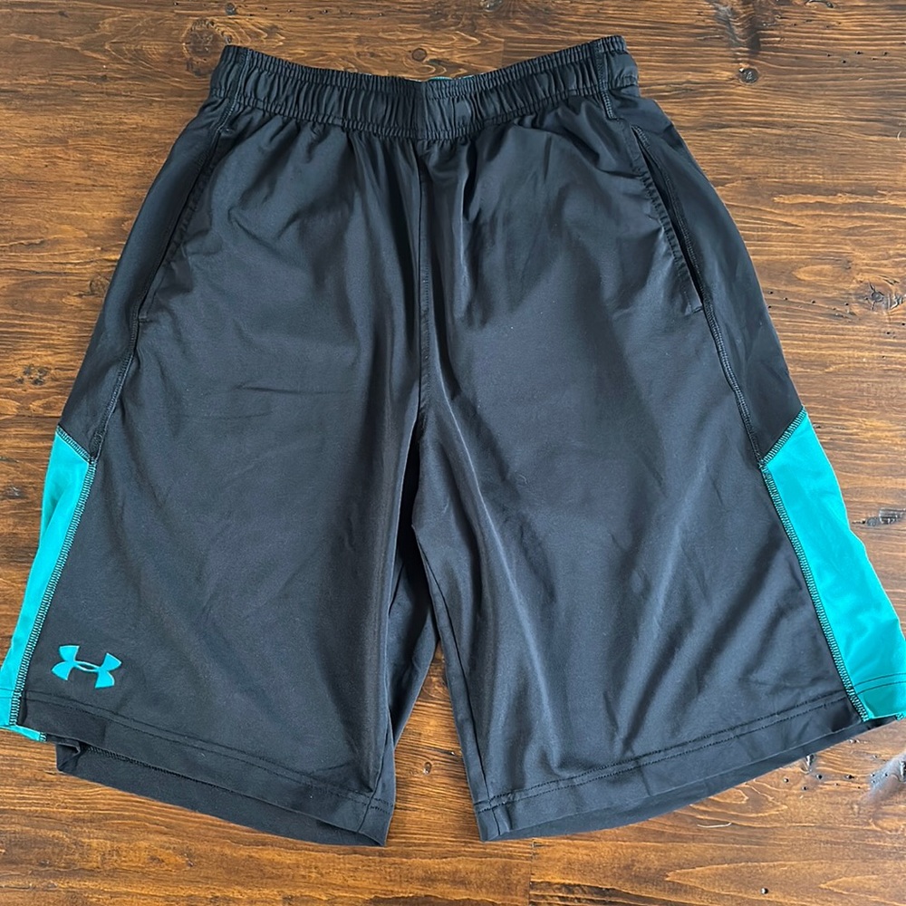 Size small men’s basketball shorts.